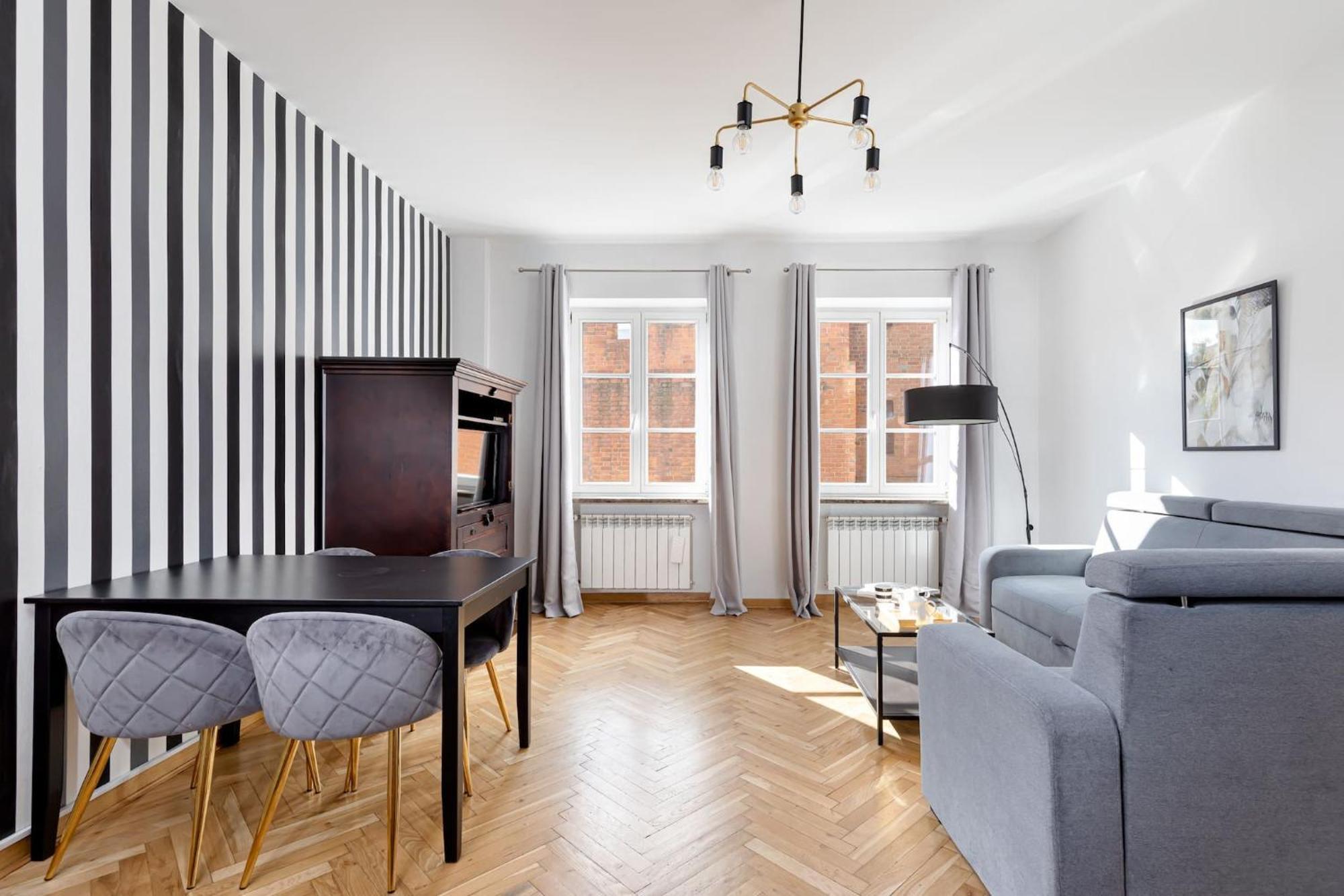 Fashioned Apartment Rycerska By Noclegi Renters 바르샤바 외부 사진